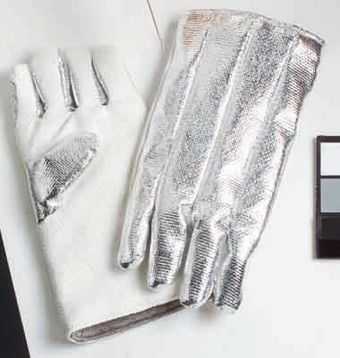 CREMATION ALUMINIZED AND ZETEX HIGH HEAT GLOVES 18 - New England Cremation  Supply